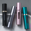 Pikkukuva 10 / 10: 5/8ml hajuvesipullo kosmetiikkasäiliöt MUSTA 8ml 8ml black 8ml-8ml