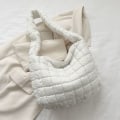 Pikkukuva 5 / 10: Käsilaukut Olkalaukku VALKOINEN white