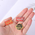 Miniatyrbild 10 av 10: 4st Don't Panic Broscher Emalj Pins 02 02 02