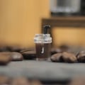 Miniatyrbilde 10 av 10: Dukkehus kaffemaskin miniatyr kaffetrakter 1 1 1