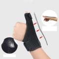 Miniatyrbild 8 av 10: Handledshållare Tumstöd HÖGERHAND HÖGERHAND