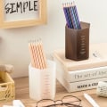 Miniatyrbilde 3 av 10: Penneholdere Pennstativ A A A