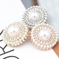 Pikkukuva 7 / 10: 10 kpl Metallirhinestone-helminappeja Paitapainikkeet HOPEA hopea silver 18MM10pcs-10pcs