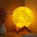Miniatyrbilde 3 av 5: Lampe personlig 2023 oppgradering 3D 16 farger månelys 15 cm med fjernkontroll for trestativ