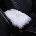 Pikkukuva 1 / 5: Tekoturkis Auton Pehmo Käsinojan Cover Auto Keski Käsinojan Konsoli Pehmuste Villa Tyynysuoja Universal Auton Auton Sisustustarvikkeet| | 3
