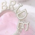Miniatyrbillede 3 af 5: Pearl Bride pandebånd, polterabend dekorationer, bride to be pandebånd, perle pandebånd til polterabend, brude hovedstykke