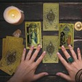 Miniatyrbillede 4 af 5: Udforsk den mystiske verden af ​​Tarot Guldfolie Tarot