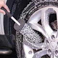 Pikkukuva 2 / 5: Auton pyörän navan puhdistusharja Rengasvanteen pyöränharja Auton yksityiskohdat Mikrokuitukahvan harja Helppo puhdistaa Autotarvikkeiden tukkukauppa| | Black brush