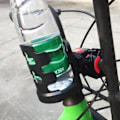 Pikkukuva 4 / 5: Uuden auton tuuletusaukon juomakuppipulloteline Autoauton kuorma-auton vesipullotelineet Telineet Automuppiteline autolle vesipullolle Tuhkakuppi|juomatelineet| rear seat cup holder