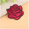 Miniatyrbild 1 av 2: 5 st Red Rose Patch Stickers Badge Brodery Iron On Applique Patch för väskor Jackor Bordsduk Lakan