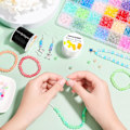 Miniatyrbilde 6 av 7: 2 ruller elastisk snor til armbånd, elastisk magisk elastisk snor perle snor smykke tråd til vennskapsarmbånd, halskjeder, leireperler, ponnyperle Black & White