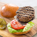 Pikkukuva 5 / 7: 3-in-1 Burgeriprässi - Tarttumaton pihvimuotti täytetyille burgereille, slidereille ja kasvispihveille, helppo puhdistaa, grilliin ja keittiöön Black