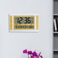 Miniatyrbild 3 av 5: 1/2 Digital Väckarklocka Nattställ Timer 12/24H Timing Vägg light wood grain 1 Pc