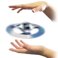 Pikkukuva 1 / 7: Lentävä lentävä lautan rekvisiitta lapsille Aikuisten UFO lentävä pallopeli
