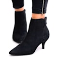 Miniatyrbillede 1 af 3: Sorte Ankelstøvler med Spids Tå og Lave Kitten Heels (Størrelse 41)