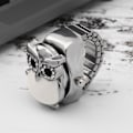 Miniatyrbillede 4 af 8: Finger Ring Ur Flip Up Cover Vintage Ugle Mønster Unixes Finger Kvarts Ur (Hvid)