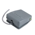 Miniatyrbilde 1 av 7: TFS 201 AC 250V 10A SPDT NC NO Fotpedalomkobler Trampfotskontakt