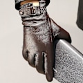 Miniatyrbillede 2 af 5: Mænds Sorte Vinterfårskinds Handsker med Fløjlforing, Touchscreen Venlige