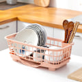 Miniatyrbilde 5 av 5: Oppvaskstativ Rask drenering Avtakbar bunn Dreneringsbrett Design Sterk plast Oppvaskstativ for gaffel Spisepinner Rosa