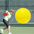 Pikkukuva 6 / 8: Ympäristöystävällinen PE-keltainen korkean pompun pickleball-pallo urheiluvälineiden lisävaruste
