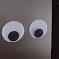 Pikkukuva 3 / 8: 2 kpl Googly Eyes - Värähtelevät silmähartsit, itseliimautuvat käsityötarvikkeet, kodin sisustus jääkaappiin, 8 cm / 3,15 tuumaa, musta ja valkoinen