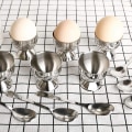 Miniatyrbilde 5 av 5: Eggkopp i rustfritt stål, sett med 12, inkluderer 6 eggkoppholdere og 6 eggeskjeer
