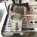 Miniatyrbilde 3 av 5: Kaffeingredienskopp i rustfritt stål for 8-serie, pulvermater for 53 mm 870 kaffemaskin