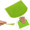 Miniatyrbild 5 av 8: Flexibel degskrapa för bakning, halkfri yta för stabil deghantering, perfekt för blandning, skärning & formning, set om 2 i iögonfallande grönt