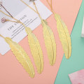 Miniatyrbild 10 av 10: Feather Bookmark Metal Book Clip STYLE 5 STYLE 5 Style 5