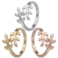 Miniatyrbild 1 av 10: 3st Stickning Ring Virkade Loop Leaves Form