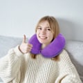 Miniatyrbild 7 av 10: Fluffiga kuddar U-formad resekudde GUL yellow