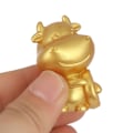 Miniatyrbild 8 av 10: Miniature Taurus ko figurer B