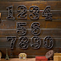Miniatyrbild 4 av 10: Jernstøbte numre Dørnummer Smedejernstal 2