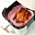 Miniatyrbild 7 av 9: Fyrkantig silikongryta för luftfritös RÖD red