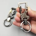 Miniatyrbilde 4 av 5: 2 stk nøkkelring, bilnøkkelring i metall, nøkkelring med flaskeåpner, gave til menn