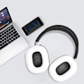 Miniatyrbillede 4 af 6: Beskyttende silikone ørepropper til AirPods Max, svedafvisende, let vaskbare, holdbare White