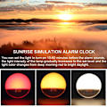 Pikkukuva 2 / 8: Aamunkoiton herätyskello, herätysvälivalolla auringonnousun/laskun simulaatiolla, kaksi herätystä, yövalo, torkkutoiminto, FM-radio