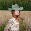 Miniatyrbillede 3 af 5: Sommerstrohat til kvinder, Cowboy Cowgirl Hat, Solhat med bred skygge, Strandstrohat med skalbånd, grøn