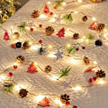Miniatyrbillede 1 af 5: Julekrans med Lys 3 Meter 30 LED Jule-Pinjekogler Lysstreng Røde Bær Feelygter Krans Lys Op Julepynt