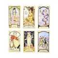 Pikkukuva 3 / 4: Ethereal Visions: Valaistu Tarot-korttipakka