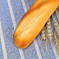 Miniatyrbild 2 av 3: Konstgjord bröd falskt bröd simuleringsmatmodell köksdekoration rekvisita simuleringsbröd (croissant) medium（B）