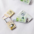 Miniatyrbilde 3 av 5: 80 simulerte magiske gjenstander av Won Micro koreansk valuta seddel