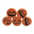 Miniatyrbillede 2 af 2: 24 stk./sæt Halloween fest græskar viskelæder unik rund form viskelæder - tilfældigt mønster