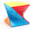 Pikkukuva 1 / 5: Twist 3x3 nopeuskuutio tarraton