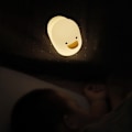 Miniatyrbillede 4 af 5: Led nattelys, smart sengelampe med gul and touch-sensor