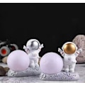Miniatyrbillede 3 af 4: Astronaut Natlampe Månelampe Dekoration Figur (Sølv side ansigt)