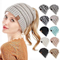 Miniatyrbillede 2 af 2: Damer Vinterhat Strikket Hjelm Beanie Udendørs Løber Roddet Bun Ponytail Cap（C）