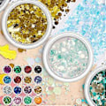 Miniatyrbild 5 av 5: 4 Ask Nagelkonst Glitter Paljetter Nagel Flakes Design Holografiska Nagelkonst Tillbehör för Kvinnor Flickor Manikyr Glimmer Set of 12