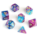 Pikkukuva 1 / 5: 7 monitahoista noppaa Dungeons and Dragons -pöytäroolipeliin