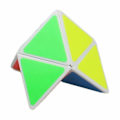 Miniatyrbilde 1 av 3: 2x2 trekant pyramide 2-lags Pyraminx magisk kube hastighetspuslespill vri pedagogisk leketøy hvit